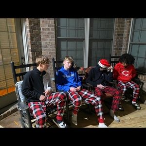 Meet your Posher, Cam